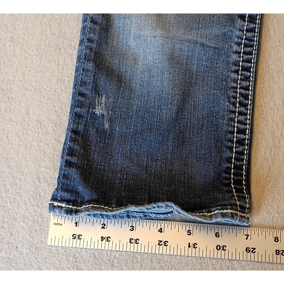 BKE Jeans Womens 29 Blue Culture Crop Capri Mid Rise Distressed Denim - Picture 8 of 10